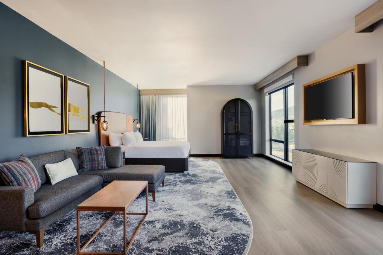 Hotel Indigo - Silverthorne By Ihg Exterior photo