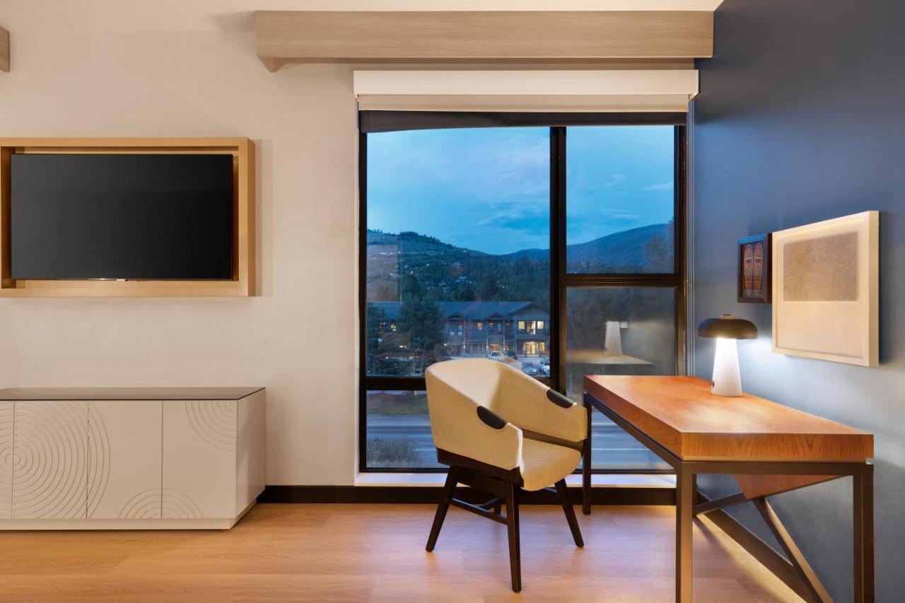 Hotel Indigo - Silverthorne By Ihg Exterior photo